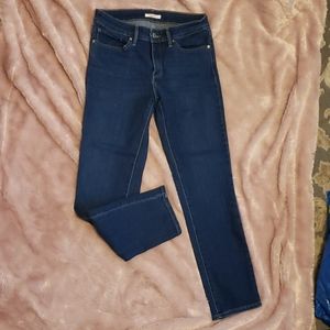 Levi's 712 Slim Jeans